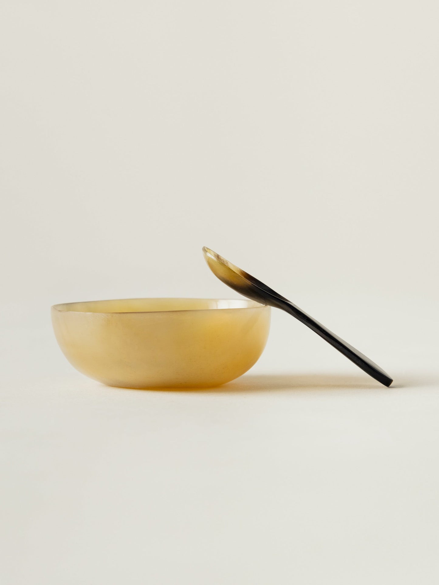 Gewürzschale aus Horn