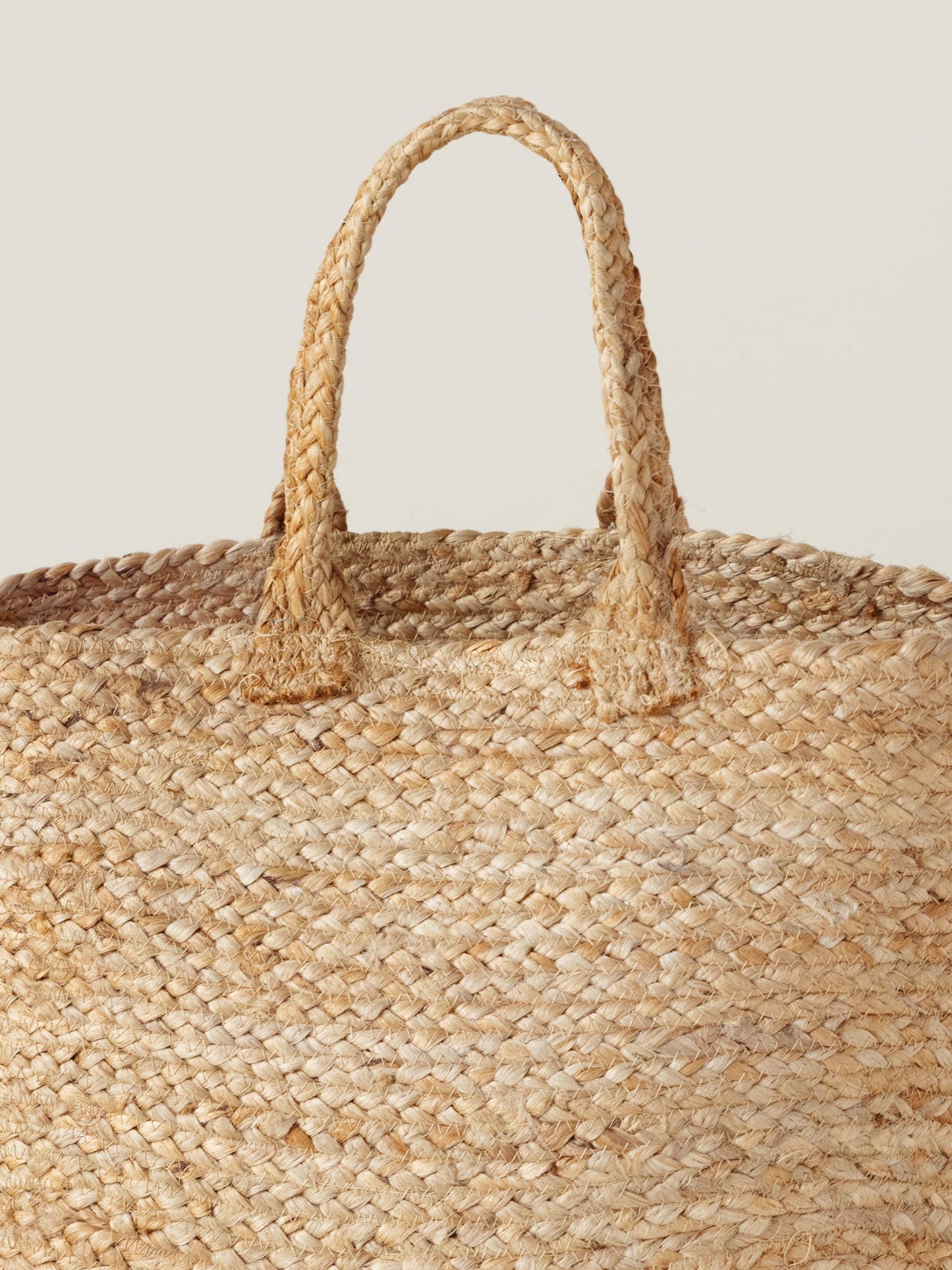 Bolsa de yute con asas