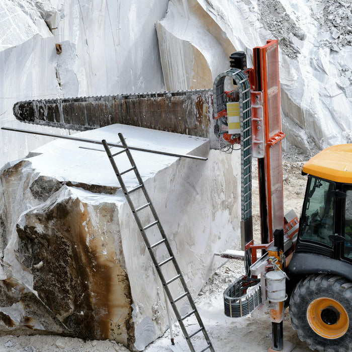 Calacatta Viola: The Art of Quarrying