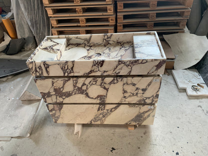 阿米莉亚·瓦尼蒂