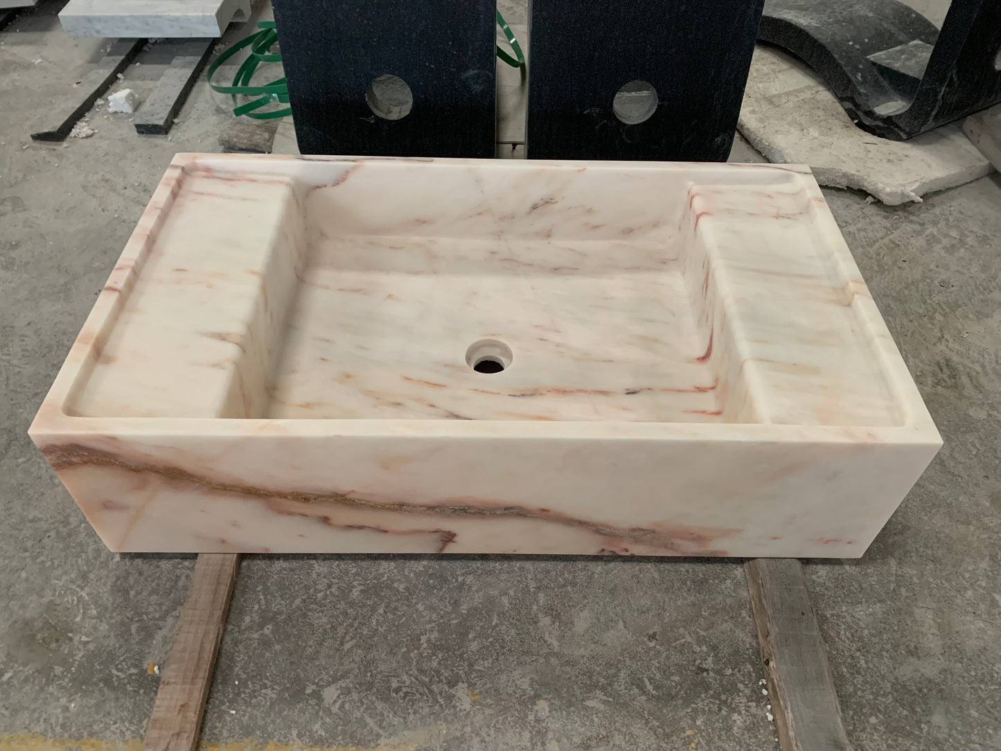 Alexander Waschbecken groß