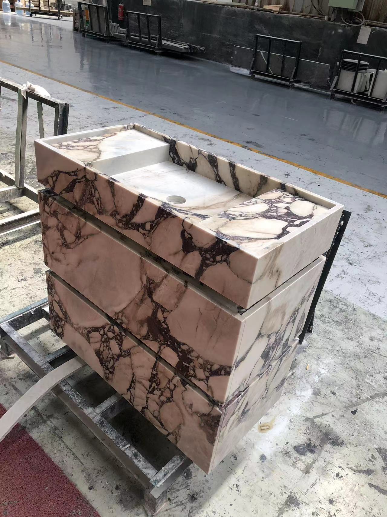 阿米莉亚·瓦尼蒂