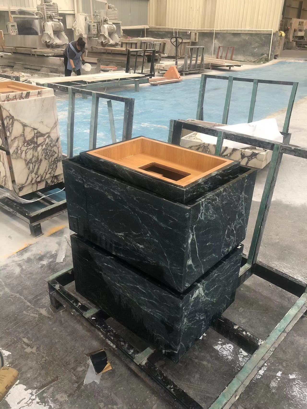 阿米莉亚·瓦尼蒂