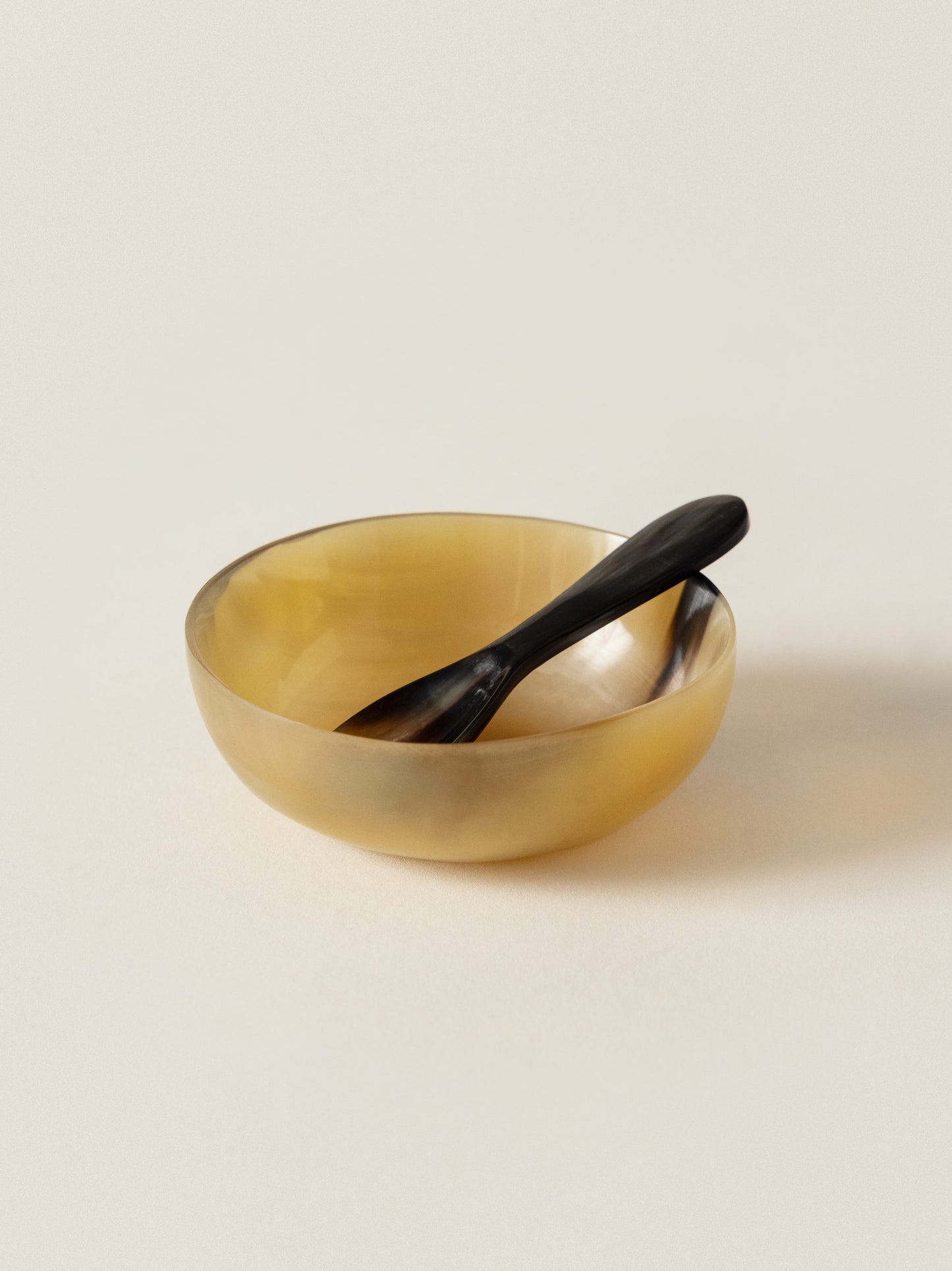 Gewürzschale aus Horn