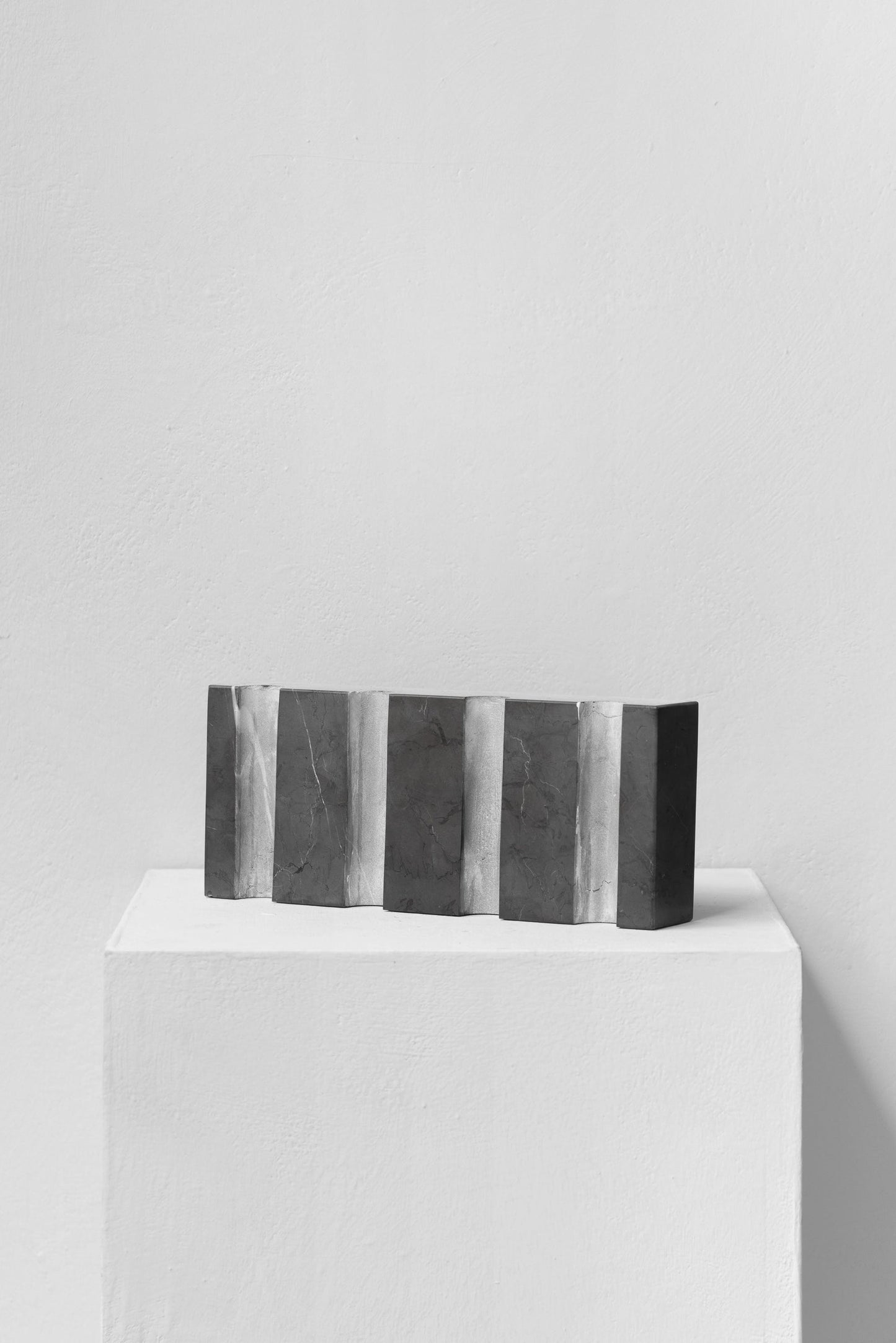 大理石烛台 - 彼得拉灰色