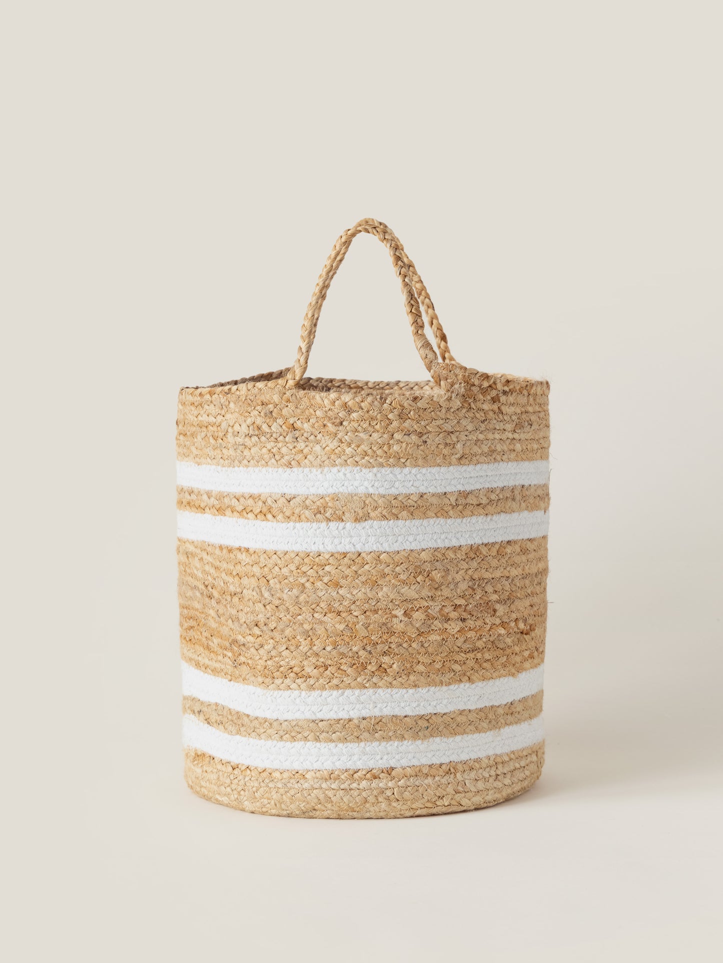 带把手的黄麻篮子