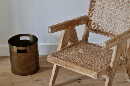 Armless Lounge Chair