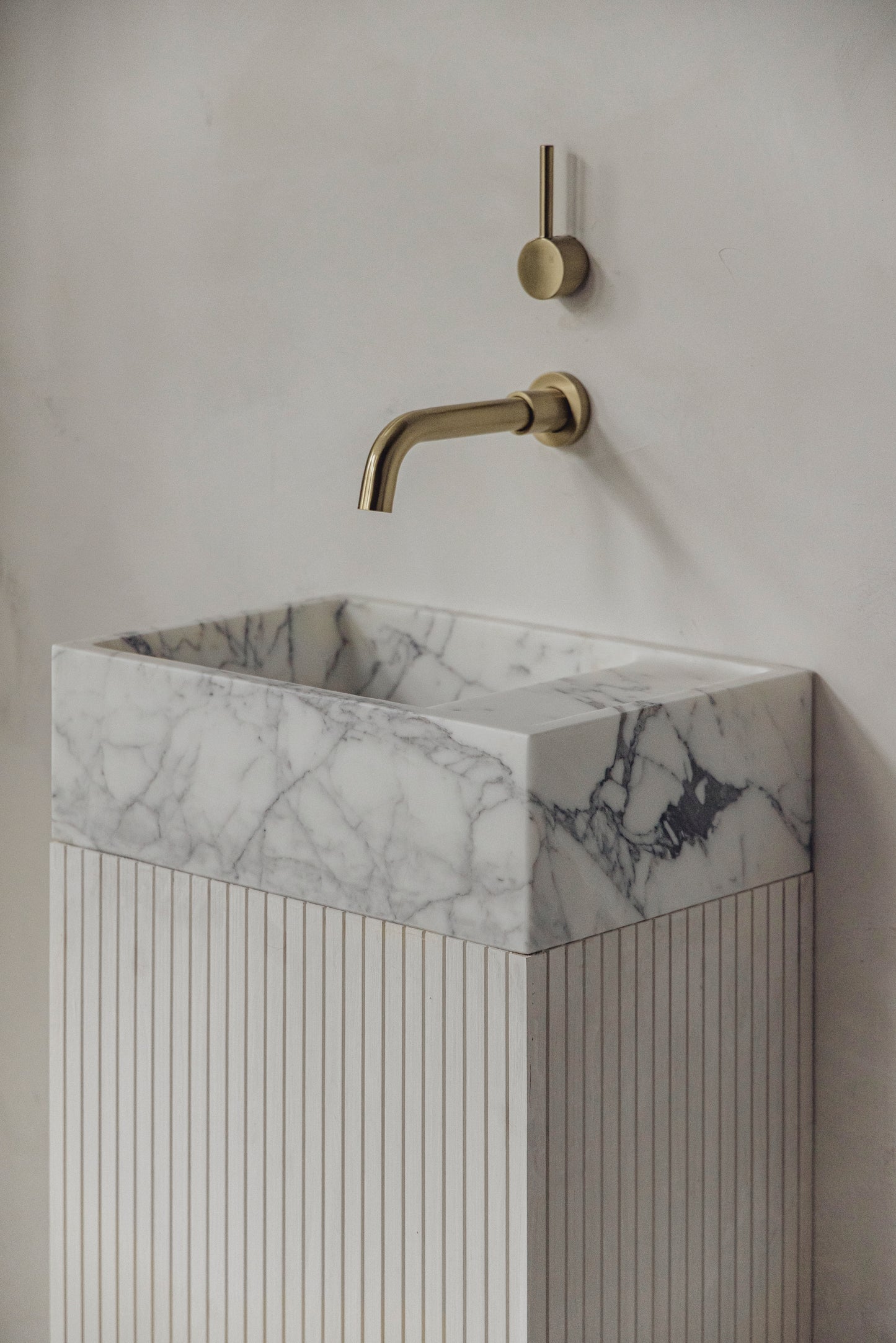 Marmorwaschbecken klein-Arabescato