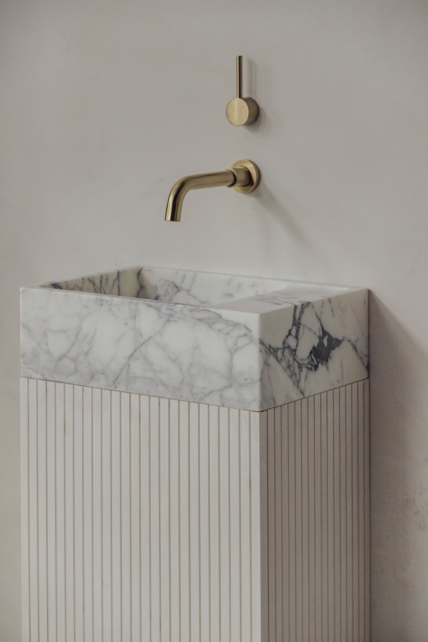 Marmorwaschbecken klein-Arabescato