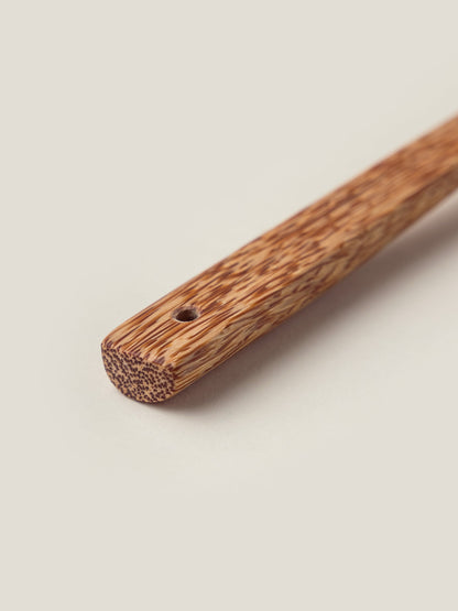 Cuillère de cuisine courte en bois