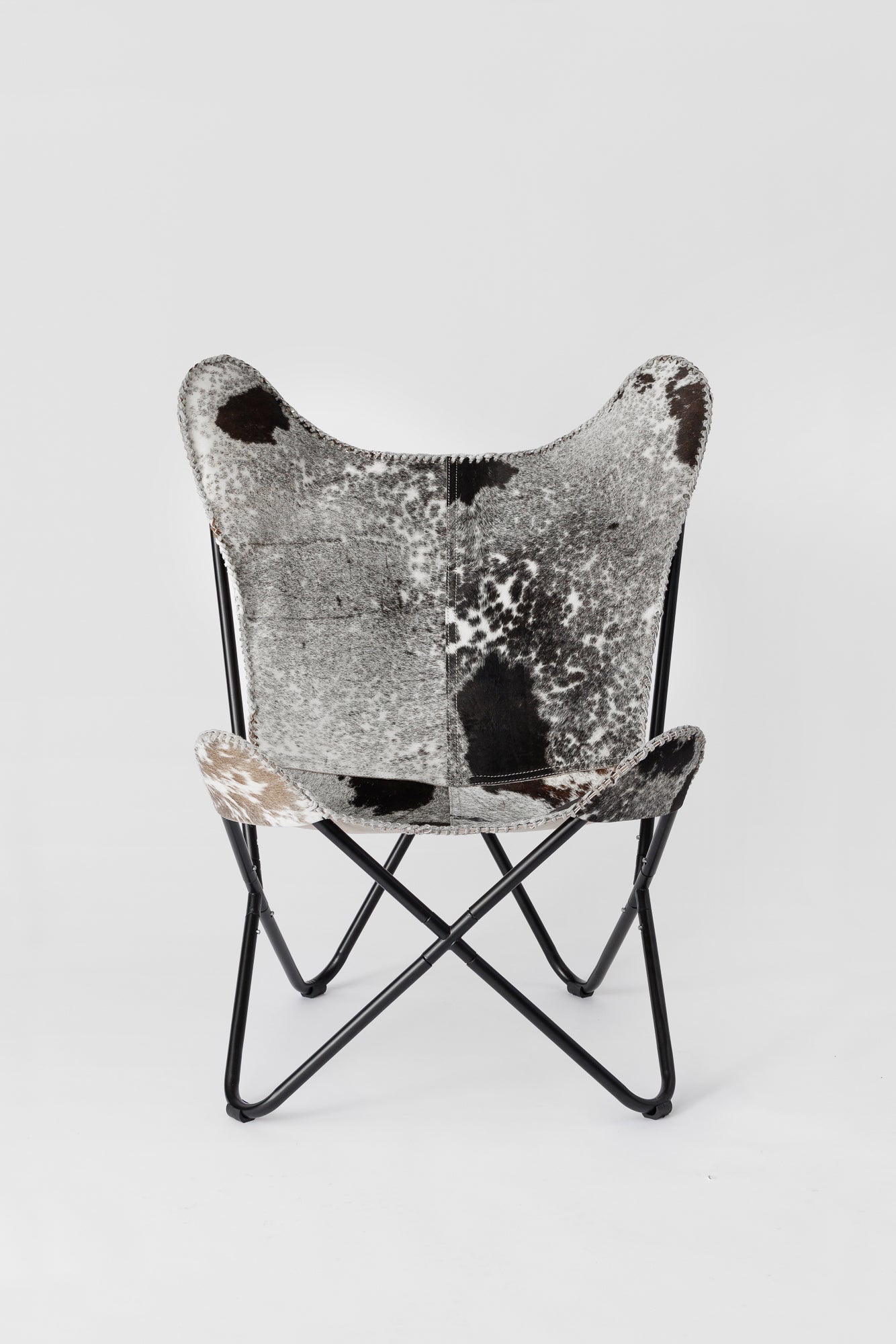 Stuhl aus Kuhfell